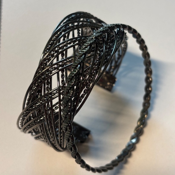 Set necklace, earrings and bracelets - Picture 6 of 10